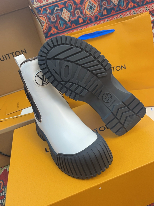 ルイヴィトン靴全体デザイン